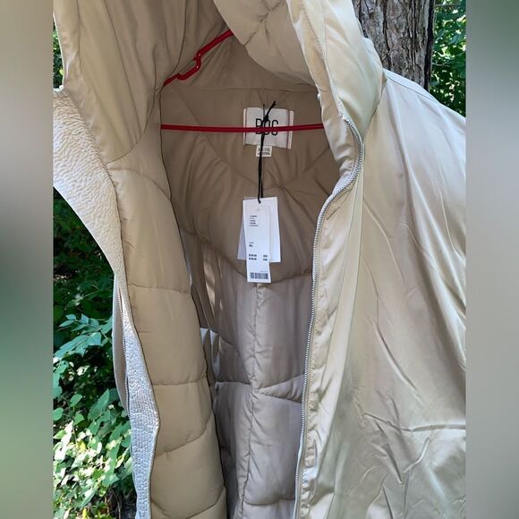 BDG Urban Outfitters Men's Cocoon Puffer Vest Taupe XXL New MSRP $ 149 NWT - Picture 10 of 12